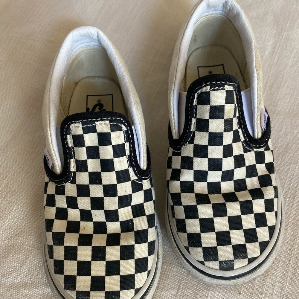 Toddler vans VGUC